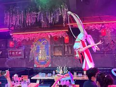 -喜鹊音乐酒馆(西街店)