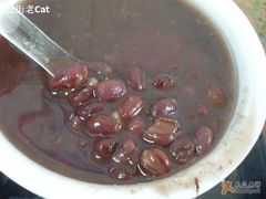 今日的红豆沙比较稀。。-百花传统甜品店(原址店)