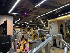 -威克健身游泳(万菱汇店)