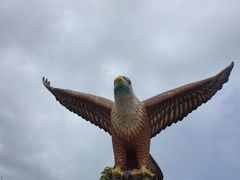 -巨鹰广场