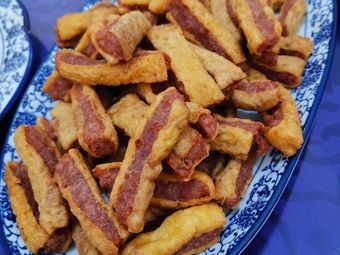 虽然小店不大,但是味道真的很不错,比较喜欢的菜比如烧子