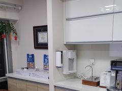 -精德口腔·种植修复·儿牙中心(财富中心店)