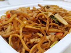 酸萝卜炒粉-炉鼎记私房菜(总店)