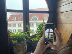 -良友书坊(安徽路店)