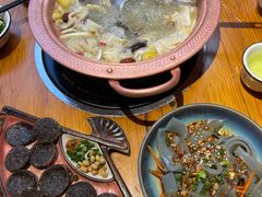 -民食香·腊排骨野生菌美食(木府店)