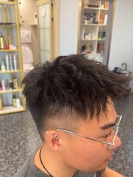 -即型男士理发工作室