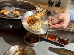 -围炉肉舍丹东海鲜烤肉·烤活鳗(步行街店)
