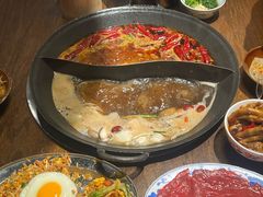 -萍姐火锅·公路夜市(武汉首店)