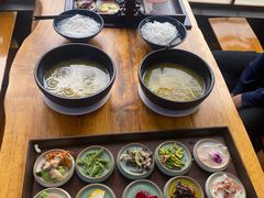 -桥香园过桥米线(国贸店)