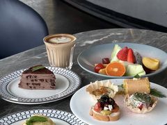 -Hi City·城市之巅