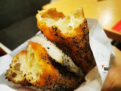 黑芝麻油条包糍粑配豆浆-永和大王(浦东南路店)
