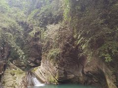 -龙水峡地缝景区