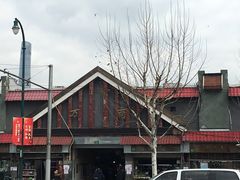 -万商花鸟市场