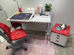 -moll学习桌椅(上海久光百货店)