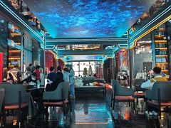 -屋有岛沉浸游戏旗舰店(中山公园店)