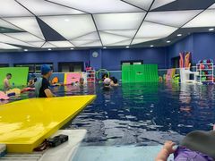 -龙格亲子游泳·水育早教运动中心(绿城店)