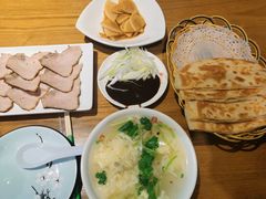-李连贵熏肉大饼(中街盛京龙城店)