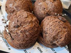 -W COLLECTIVE  DESSERT SHOP