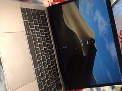 -Apple零售店(华贸购物中心店)