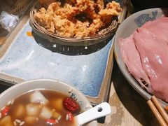 -白乐天毛肚火锅馆(解放碑店)
