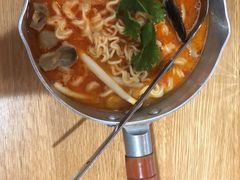 冬阴功汤-About Bistro關於·泰式家庭料理