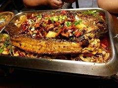 -鸣记脆皮烤鱼·海鲜烤鱼(亿合城店)