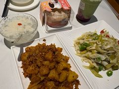 渣渣土豆-三猫黑鱼花(南大店)