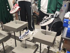 -Adidas(东荟城店)