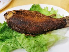 香茅草烤鲫鱼-蝴蝶泉宾馆-中餐厅