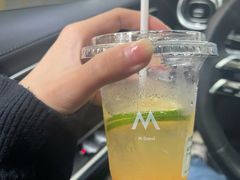 -M Stand(西安大悦城店)