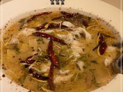 -渔语鱼酸菜鱼新川菜(来福士店)