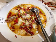 老坛豆花酸菜鱼-胡桃里音乐酒馆(罗湖HALO广场店)