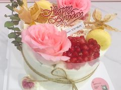 粉色爱恋森系动物奶油千层蛋糕-艾加柒克蛋糕茶歇甜品台(春熙路店)