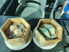 -亚洲国际大酒店·云顶阁旋转自助餐厅