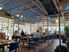-渝信川菜 · 川味家常菜(财富购物中心店)