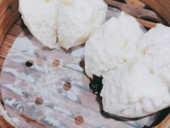 蜜汁叉烧包-点都德(大茶楼店)