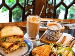 -西关84·History·Art·Cafe