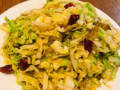 火爆大头菜-方城小吃店