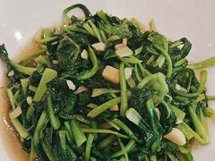 -黄泥岗·地道湖北菜(奥特莱斯店)