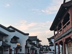 -鲁小三·大骨自助(金山总店)