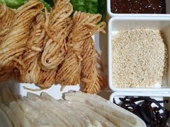 -一家人(南京路店)