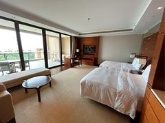 -海南清水湾莱佛士酒店