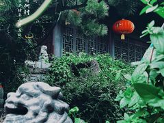 -龙华寺