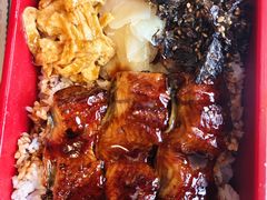-鸟鸣门屋台料理(金帝银泰店)