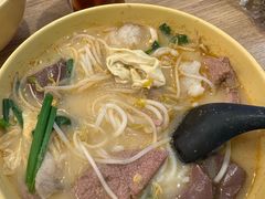 -谭仔米线(皇庭广场店)