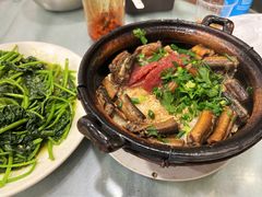 黄鳝腊肠煲仔饭-容里煲仔饭(利丰北路店)