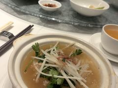 砂锅鱼翅-王子饭店(圆方店)