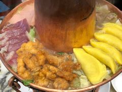 炊锅-蔼若春.传承三十年云南菜(金碧公园店)
