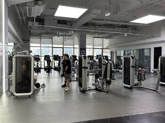 -健变健身俱乐部(前海天虹商场店)