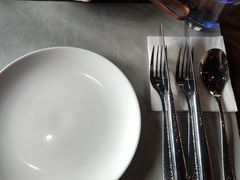 -YUE·6·西式融合餐厅(外滩六号店)
